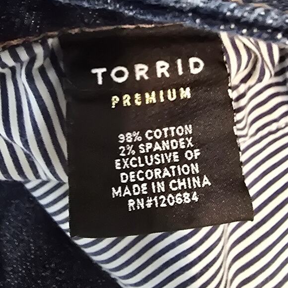 Torrid Premium Boyfriend Gold Thread Whiskering Distressed Jeans 14 - Picture 5 of 5